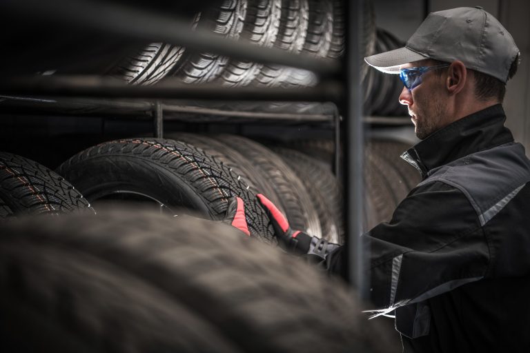 Comment choisir le bon pneu pour votre voiture ?